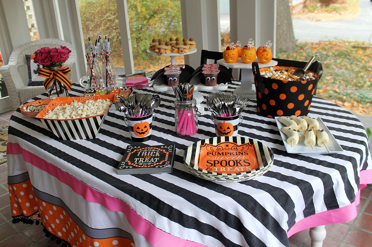 halloween lunch | polka dots and picket fences